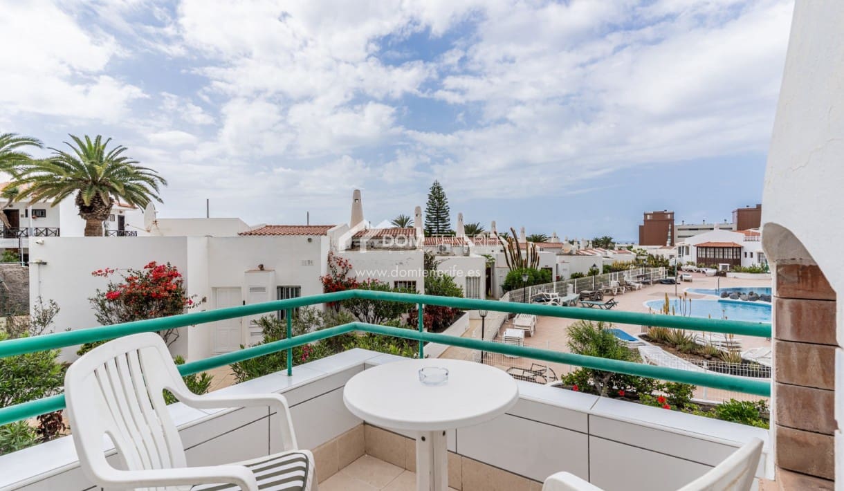 4 slaapkamer Halfvrijstaande villa te koop in Costa Adeje met zwembad - € 599.999 (Ref: 9678282)