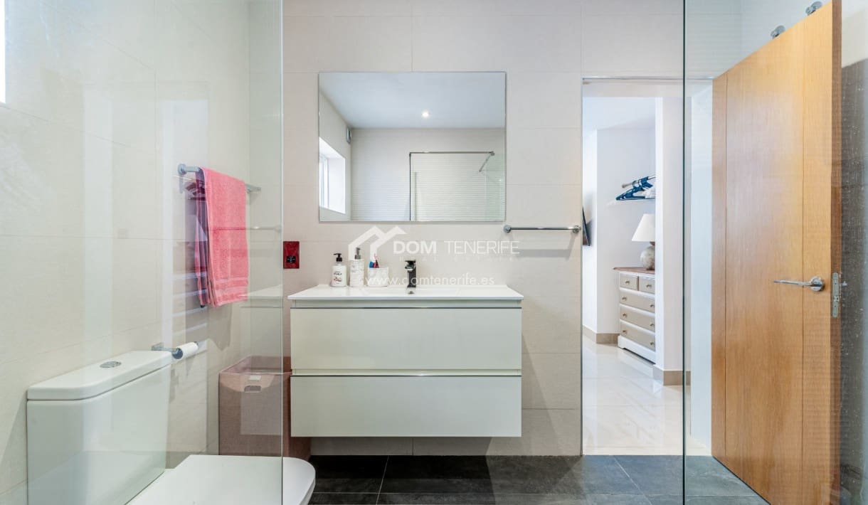 3 chambre Villa/Maison à vendre à Costa Adeje avec piscine - 945 000 € (Ref: 9691486)