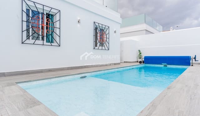 3 chambre Villa/Maison à vendre à San Eugenio Alto, Adeje avec piscine - 945 000 € (Ref: 9691486)