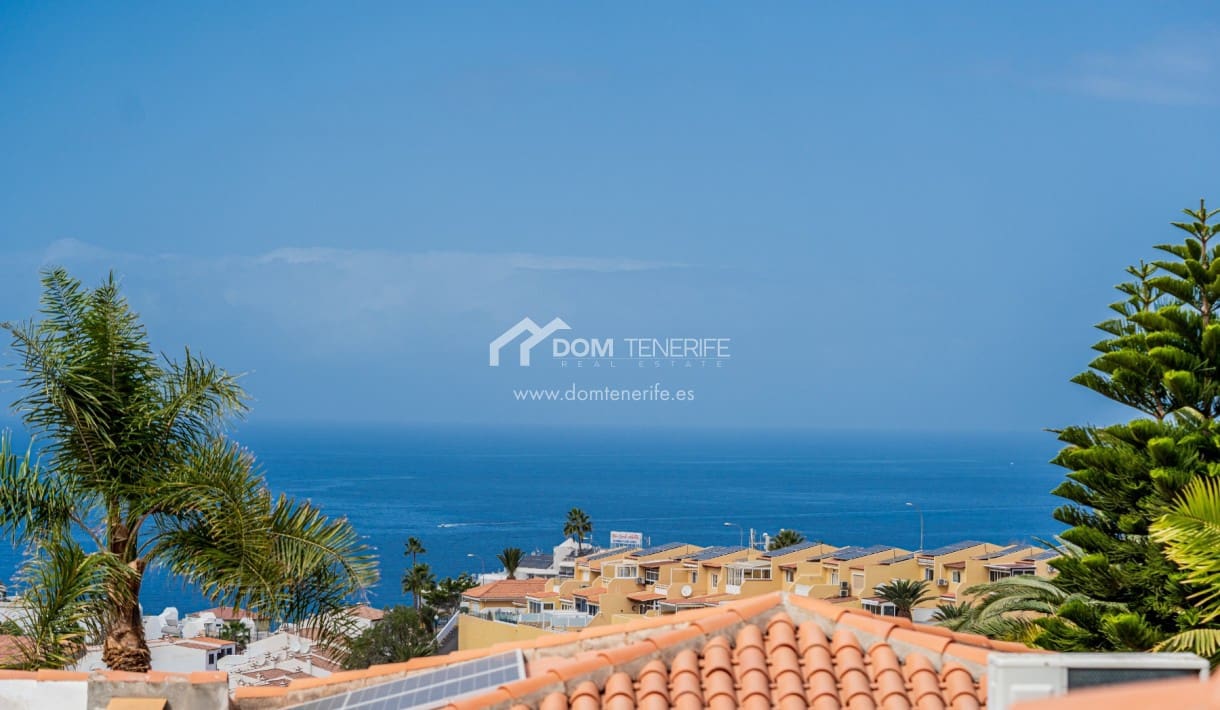 3 chambre Villa/Maison à vendre à Costa Adeje avec piscine - 945 000 € (Ref: 9691486)