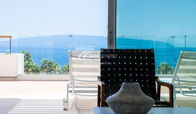 2 bedroom Apartment for sale in Guía de Isora with pool - € 1,142,000 (Ref: 9699901)