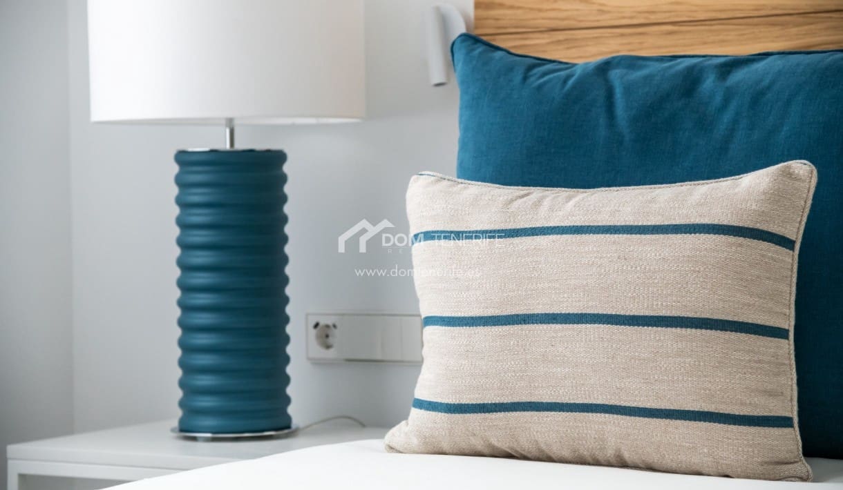 2 bedroom Apartment for sale in Guia de Isora with pool - € 1,142,000 (Ref: 9699901)