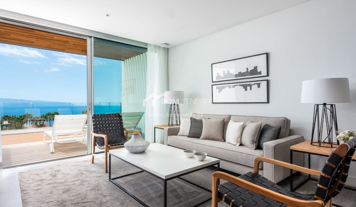 2 bedroom Apartment for sale in Guia de Isora with pool - € 1,142,000 (Ref: 9699901)