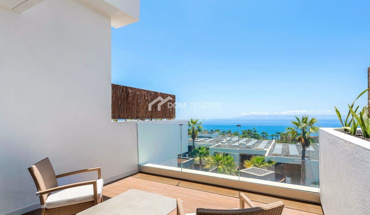 3 bedroom Apartment for sale in Guia de Isora with pool - € 2,016,000 (Ref: 9699902)