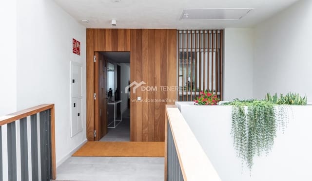 2 Zimmer Apartment zu verkaufen in Guía de Isora mit Pool - 1.117.000 € (Ref: 9699904)