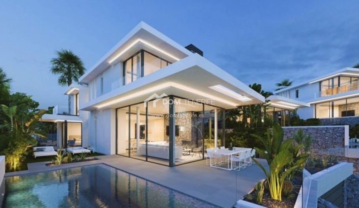 3 bedroom Villa for sale in Guia de Isora with pool garage - € 1,705,000 (Ref: 9700022)