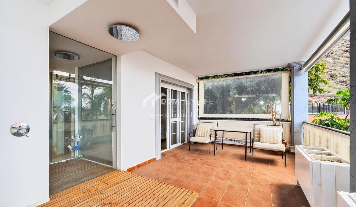 Chalet de 5 habitaciones en Los Cristianos en venta con piscina - 1.790.000 € (Ref: 9719385)