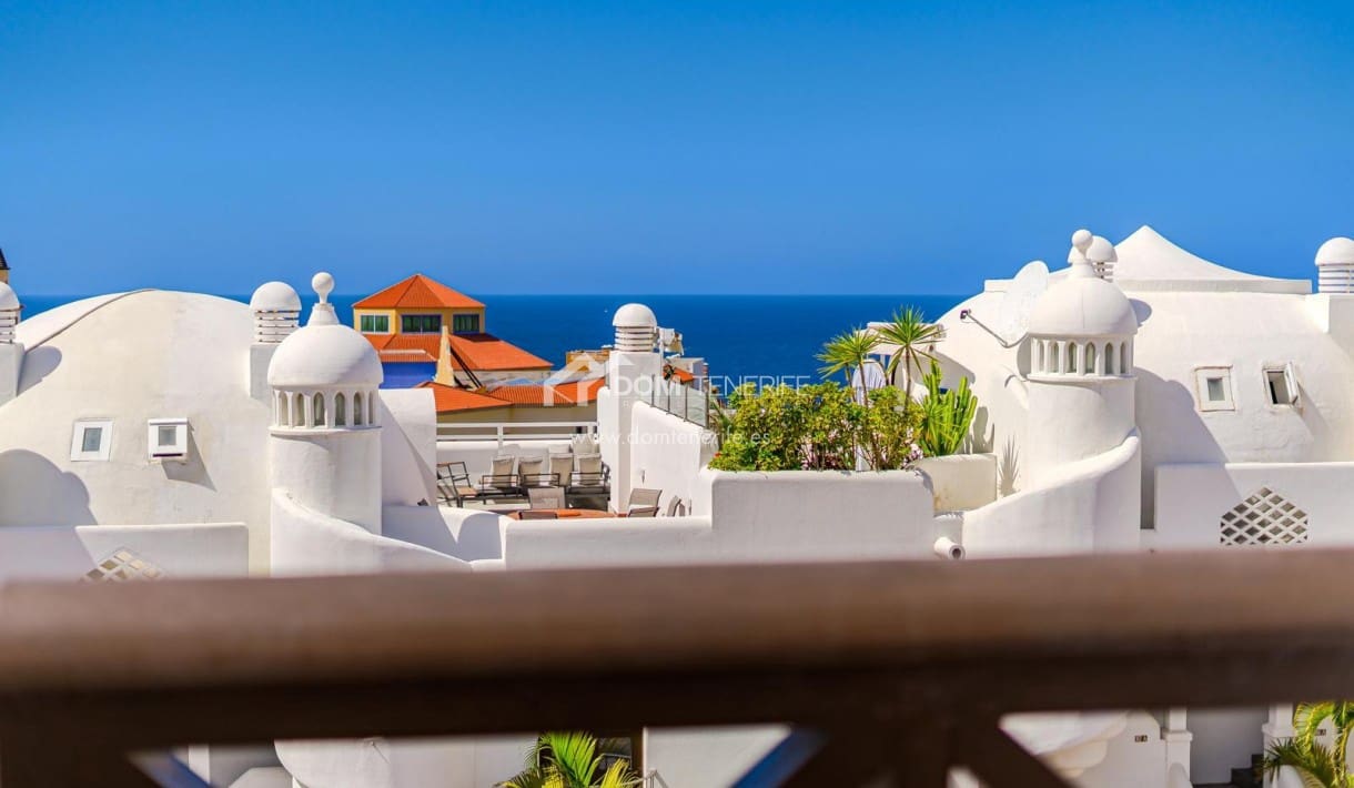 2 bedroom Apartment for sale in Playa Paraiso with pool - € 475,000 (Ref: 9730860)