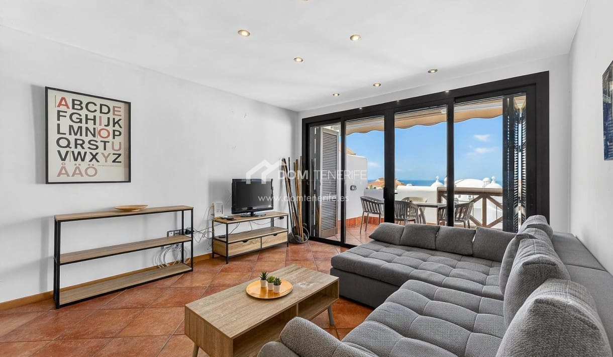 2 bedroom Apartment for sale in Playa Paraiso with pool - € 475,000 (Ref: 9730860)