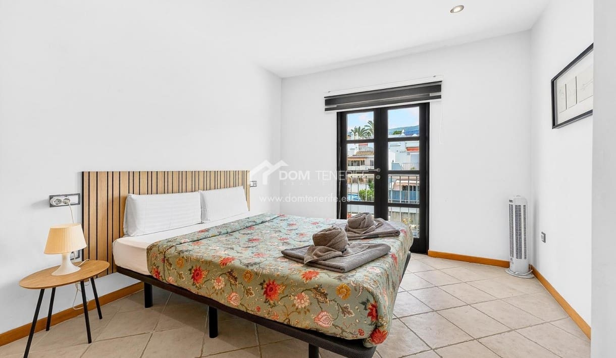 2 bedroom Apartment for sale in Playa Paraiso with pool - € 475,000 (Ref: 9730860)