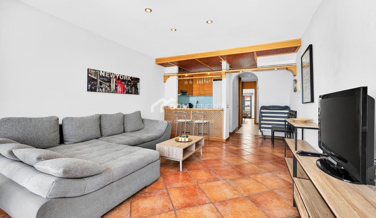 2 bedroom Apartment for sale in Playa Paraiso with pool - € 475,000 (Ref: 9730860)