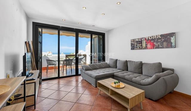 Apartamento de 2 habitaciones en Playa Paraiso, Adeje en venta con piscina - 475.000 € (Ref: 9730860)