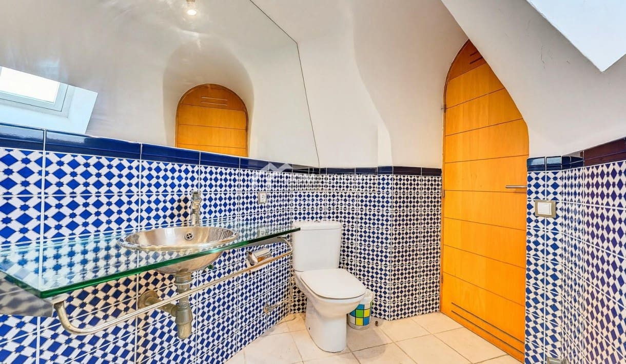 2 bedroom Apartment for sale in Playa Paraiso with pool - € 475,000 (Ref: 9730860)