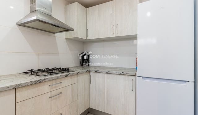 Chalet de 4 habitaciones en Valle de San Lorenzo, Arona en venta con garaje - 580.000 € (Ref: 9731367)