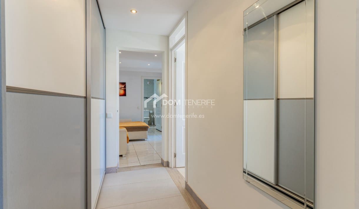 4 bedroom Villa for sale in Valle de San Lorenzo with garage - € 580,000 (Ref: 9731367)