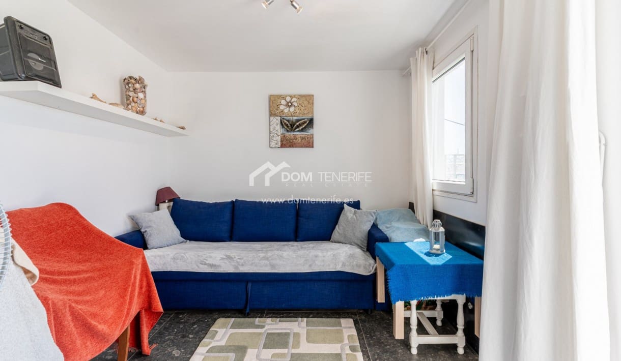 4 bedroom Villa for sale in Valle de San Lorenzo with garage - € 580,000 (Ref: 9731367)