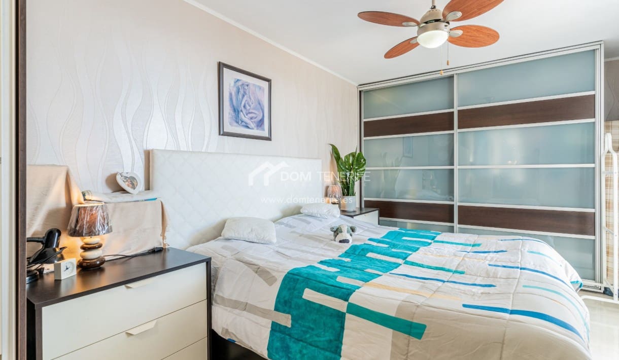 4 bedroom Villa for sale in Valle de San Lorenzo with garage - € 580,000 (Ref: 9731367)