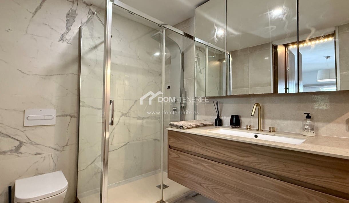 3 bedroom Apartment for sale in Marazul with pool garage - € 580,000 (Ref: 9739307)