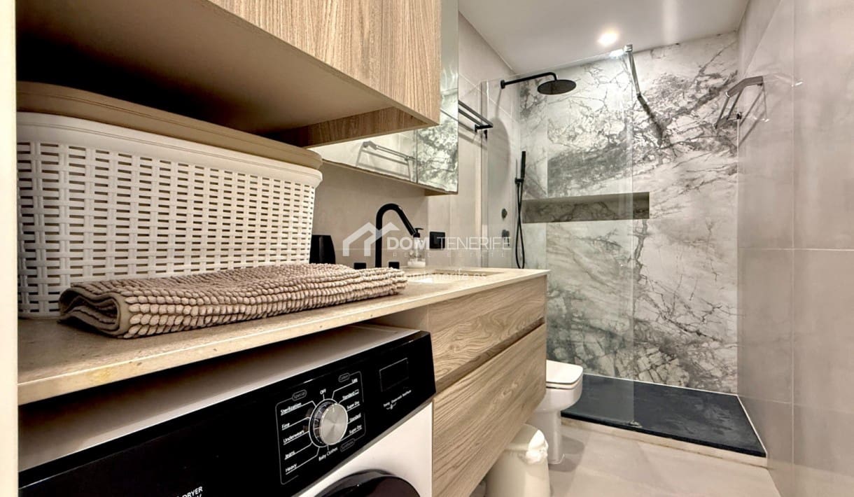 3 bedroom Apartment for sale in Marazul with pool garage - € 580,000 (Ref: 9739307)