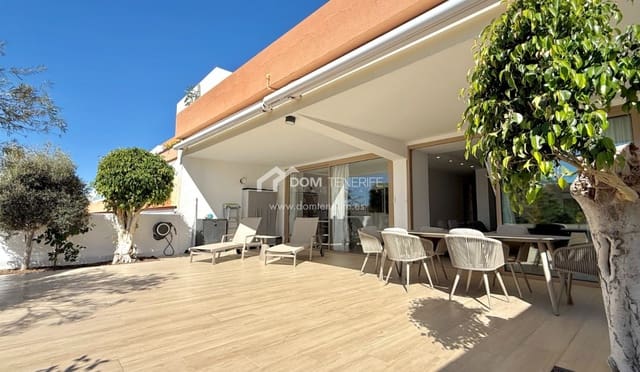 Apartamento de 3 habitaciones en Marazul, Adeje en venta con piscina garaje - 580.000 € (Ref: 9739307)