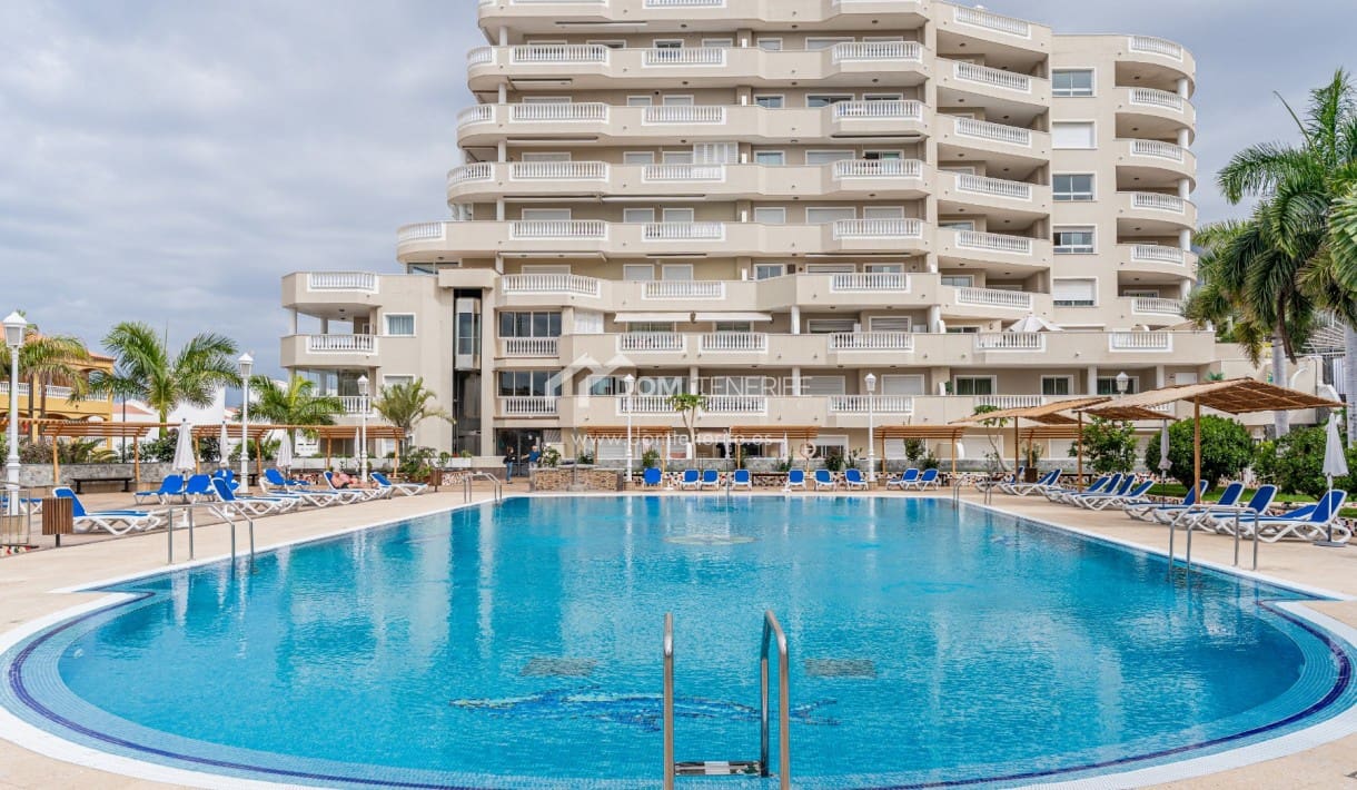 2 soveværelse Lejlighed til salg i Los Gigantes med swimmingpool - € 475.000 (Ref: 9756773)