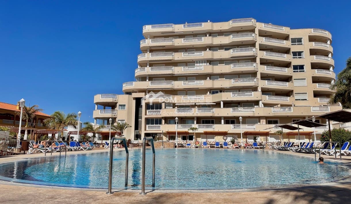 2 soveværelse Lejlighed til salg i Los Gigantes med swimmingpool - € 475.000 (Ref: 9756773)