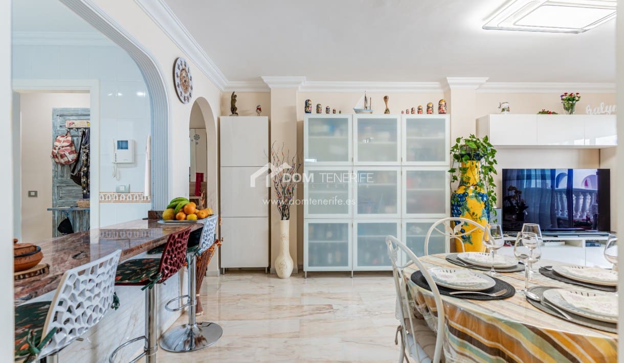 2 soveværelse Lejlighed til salg i Los Gigantes med swimmingpool - € 475.000 (Ref: 9756773)