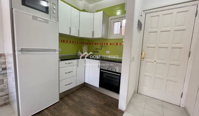 1 sypialnia Apartament do wynajęcia w Los Cristianos, Arona z basenem - 1 200 € (Ref: 9780013)