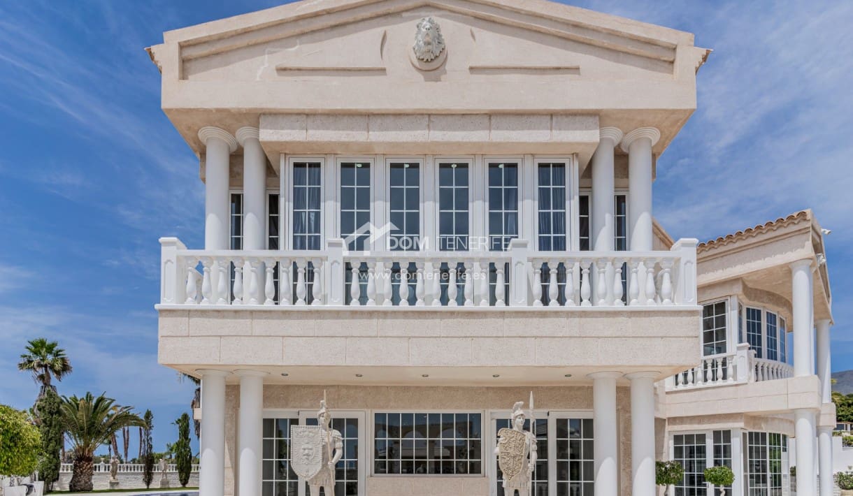 6 sovrum Villa till salu i La Caleta Adeje med pool garage - 4 250 000 € (Ref: 9800290)