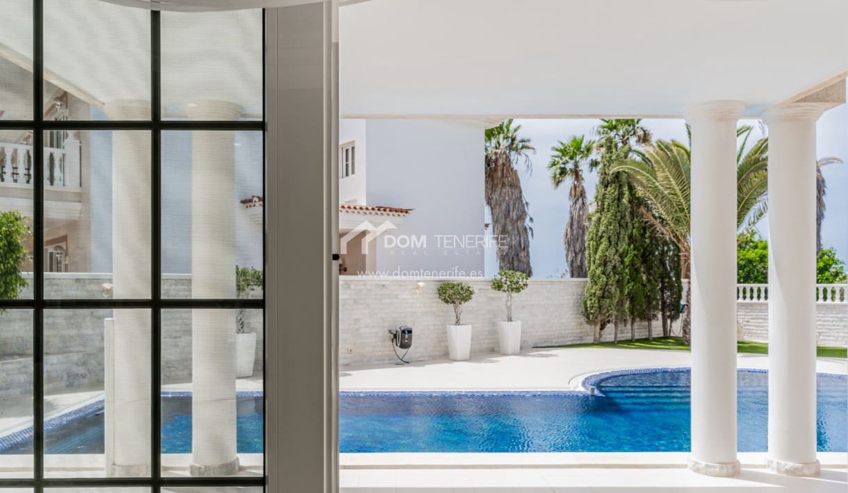 6 sovrum Villa till salu i La Caleta Adeje med pool garage - 4 250 000 € (Ref: 9800290)