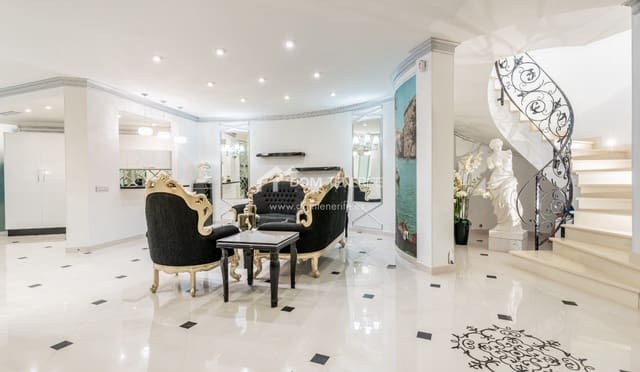 6 sypialnia Willa na sprzedaż w La Caleta Adeje, Adeje z basenem garażem - 4 250 000 € (Ref: 9800290)