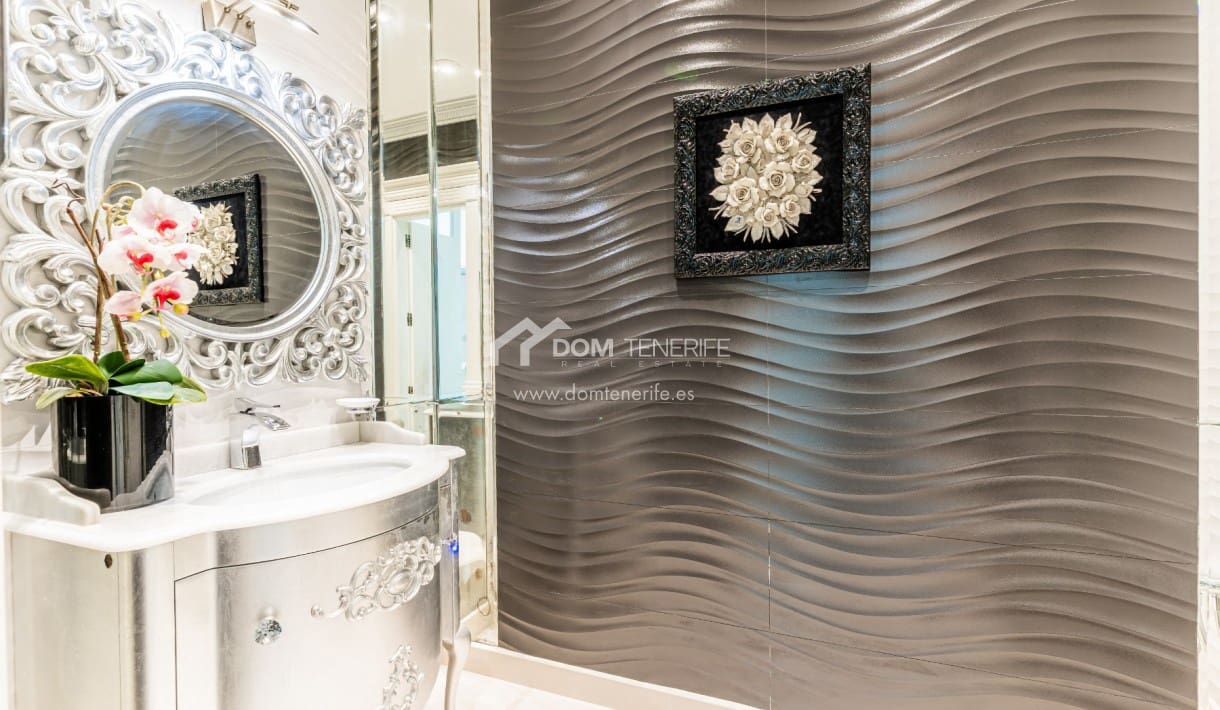 6 sovrum Villa till salu i La Caleta Adeje med pool garage - 4 250 000 € (Ref: 9800290)