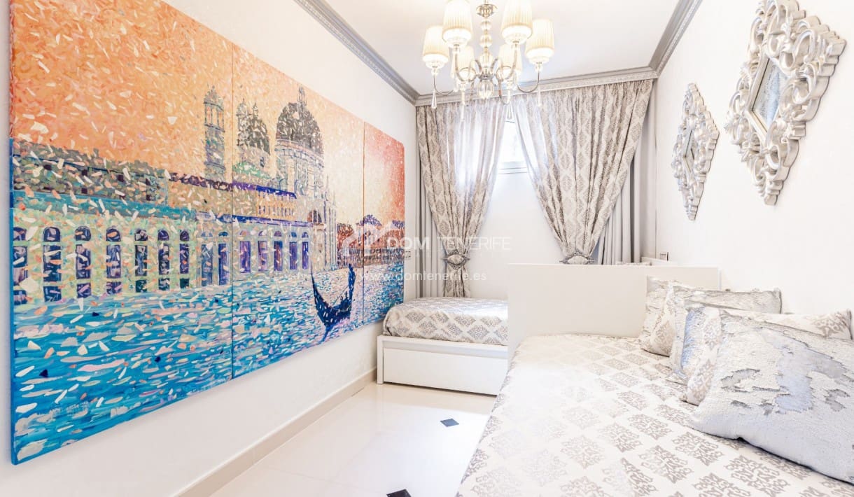 6 sovrum Villa till salu i La Caleta Adeje med pool garage - 4 250 000 € (Ref: 9800290)