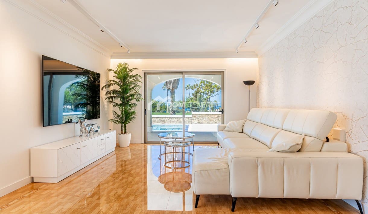 4 bedroom Villa for sale in La Caleta Adeje with pool garage - € 3,500,000 (Ref: 9834704)