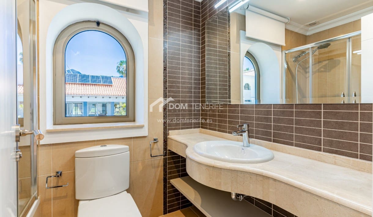 4 bedroom Villa for sale in La Caleta Adeje with pool garage - € 3,500,000 (Ref: 9834704)