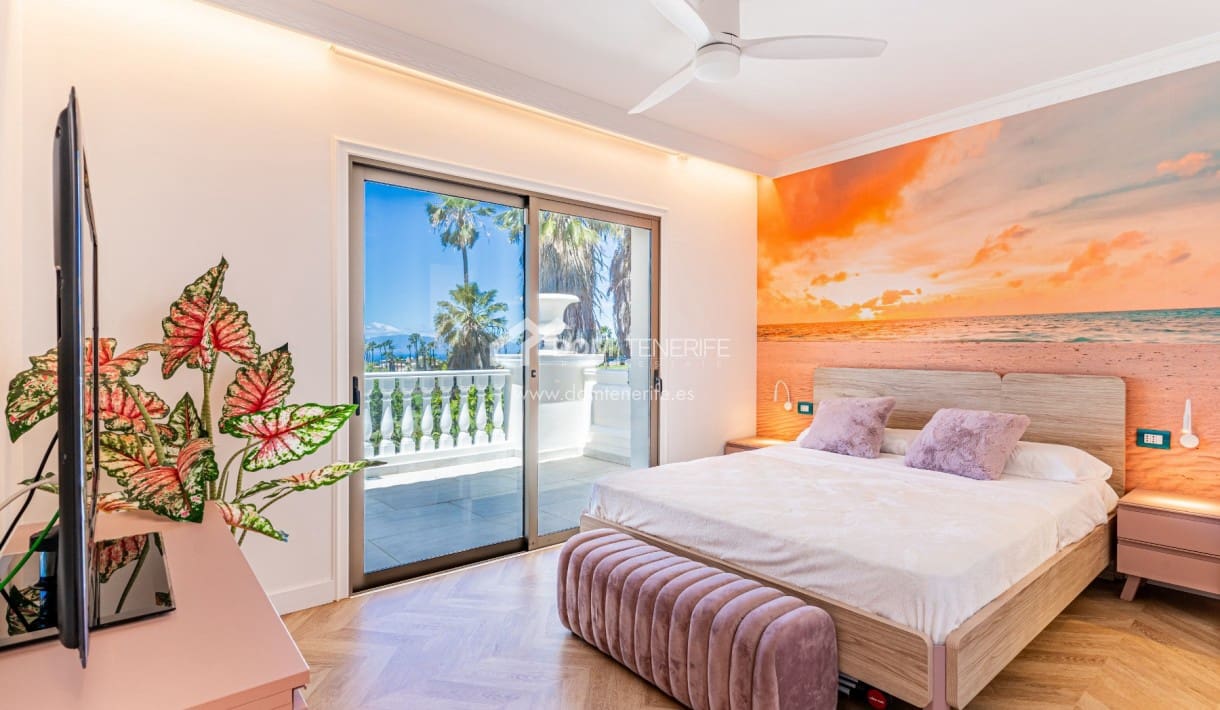 4 bedroom Villa for sale in La Caleta Adeje with pool garage - € 3,500,000 (Ref: 9834704)