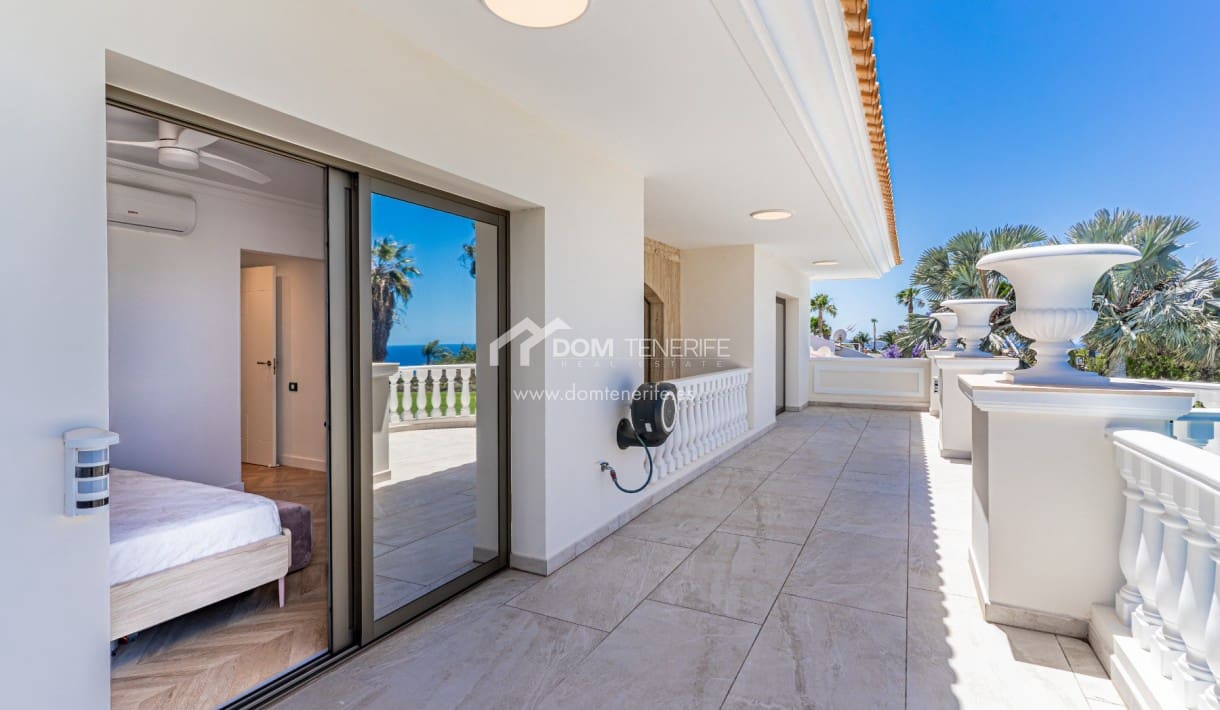 4 bedroom Villa for sale in La Caleta Adeje with pool garage - € 3,500,000 (Ref: 9834704)