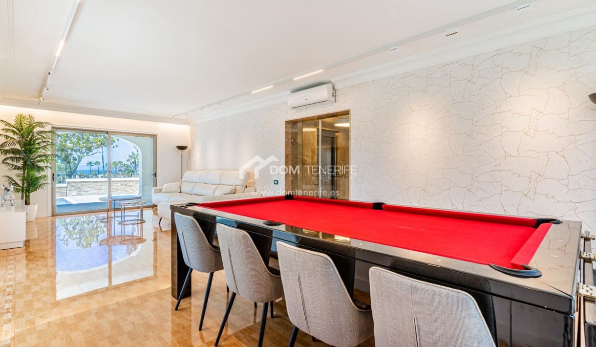 4 bedroom Villa for sale in La Caleta Adeje with pool garage - € 3,500,000 (Ref: 9834704)