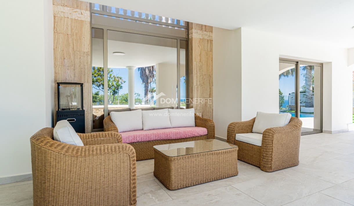 4 bedroom Villa for sale in La Caleta Adeje with pool garage - € 3,500,000 (Ref: 9834704)