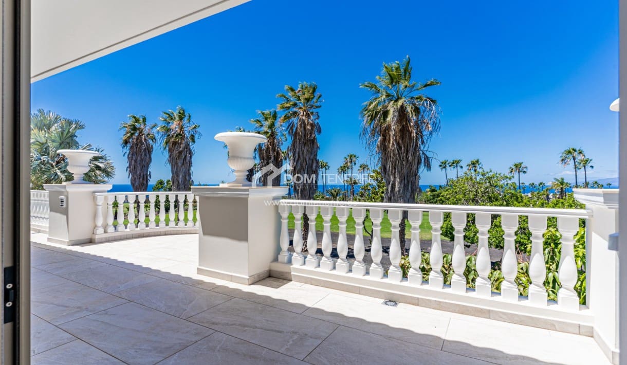4 bedroom Villa for sale in La Caleta Adeje with pool garage - € 3,500,000 (Ref: 9834704)