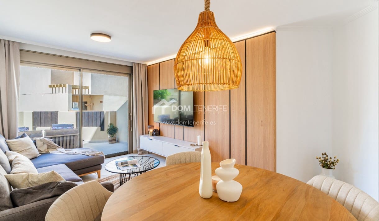 3 soveværelse Byhus til salg i La Tejita med swimmingpool garage - € 599.000 (Ref: 9858811)