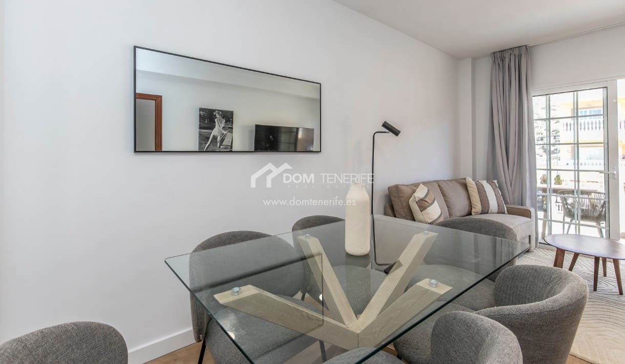 3 soverom Penthouse til salgs i Palm-Mar med svømmebasseng - € 414 000 (Ref: 9877591)