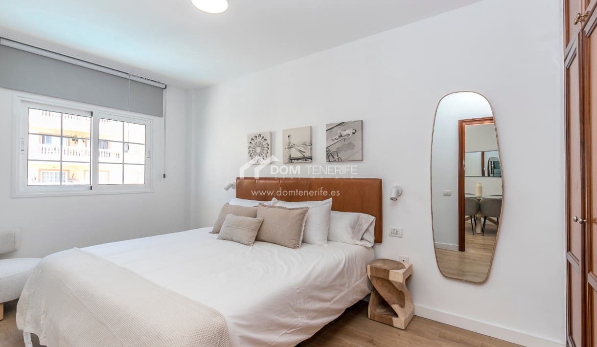 3 soverom Penthouse til salgs i Palm-Mar med svømmebasseng - € 414 000 (Ref: 9877591)