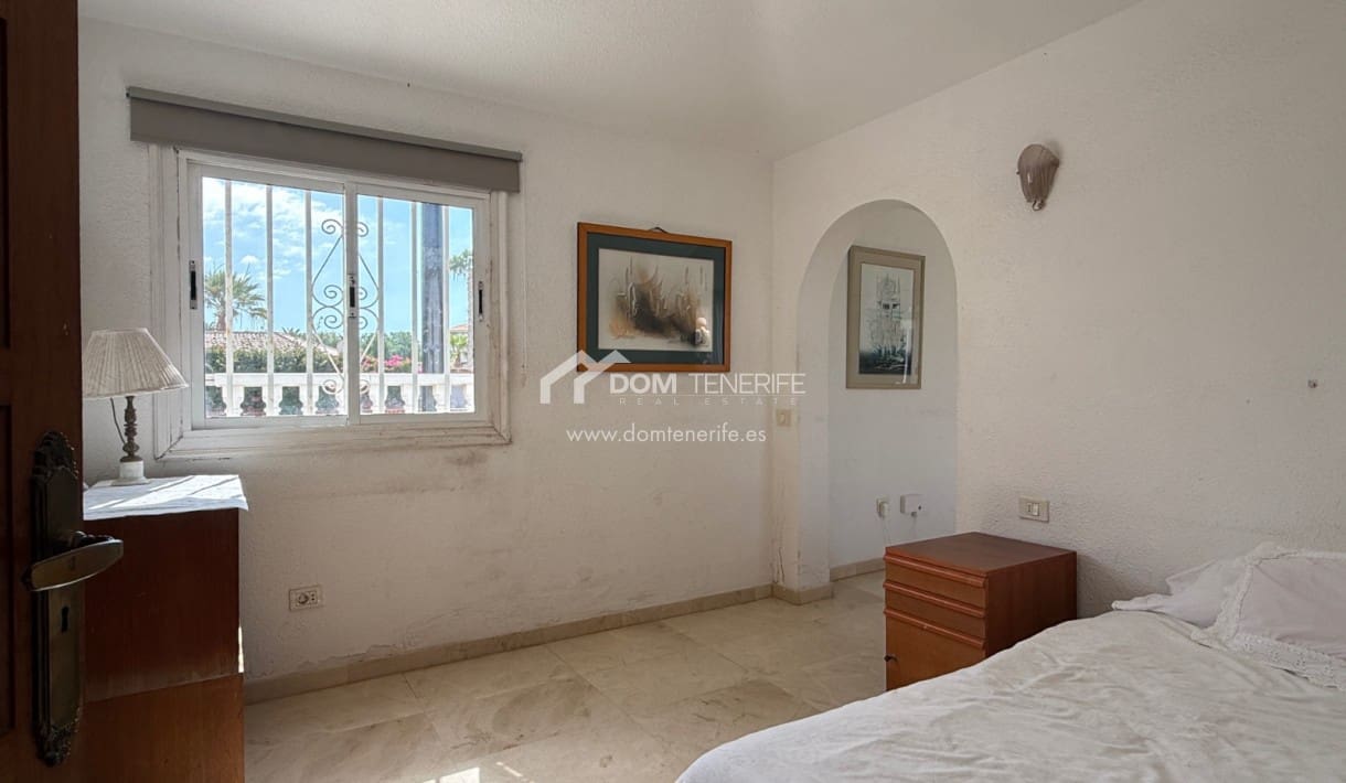 3 quarto Moradia para venda em Amarilla Golf com piscina garagem - 679 000 € (Ref: 9914885)