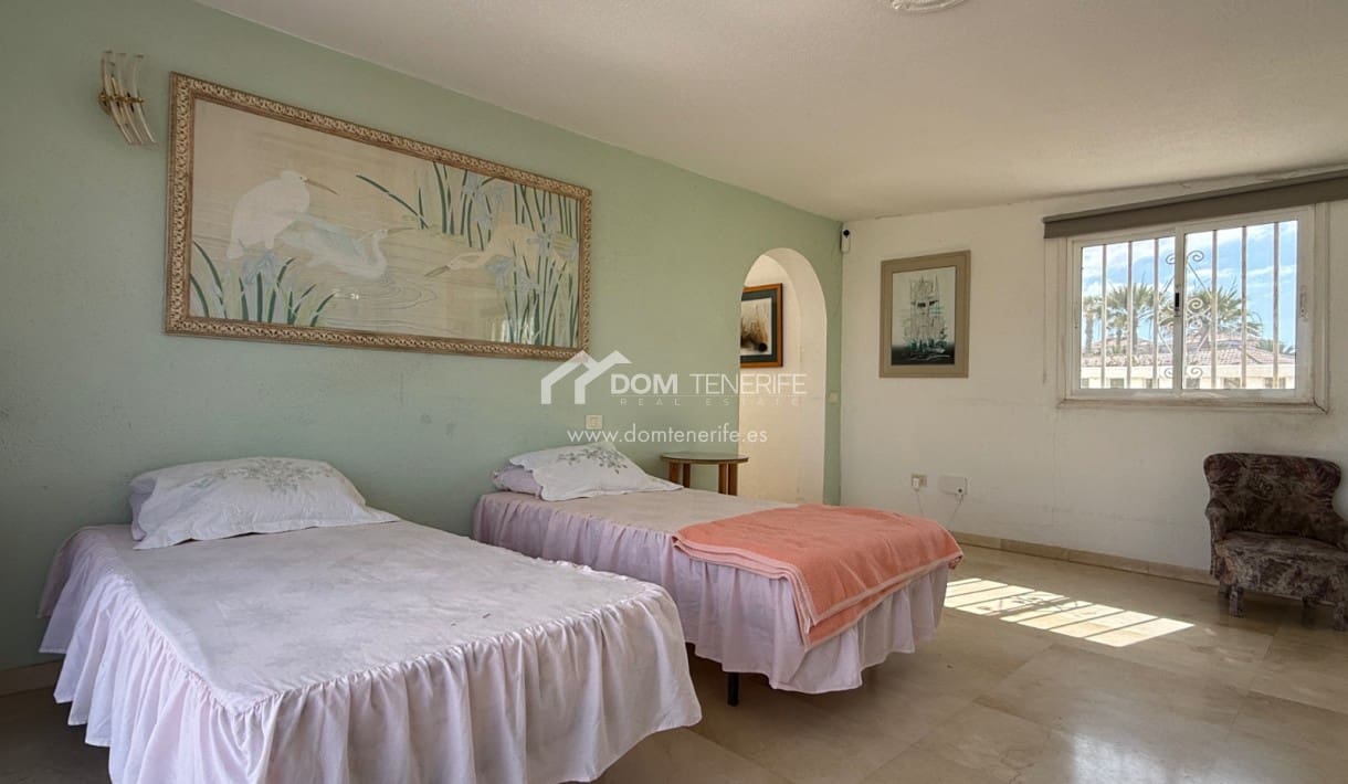 3 quarto Moradia para venda em Amarilla Golf com piscina garagem - 679 000 € (Ref: 9914885)