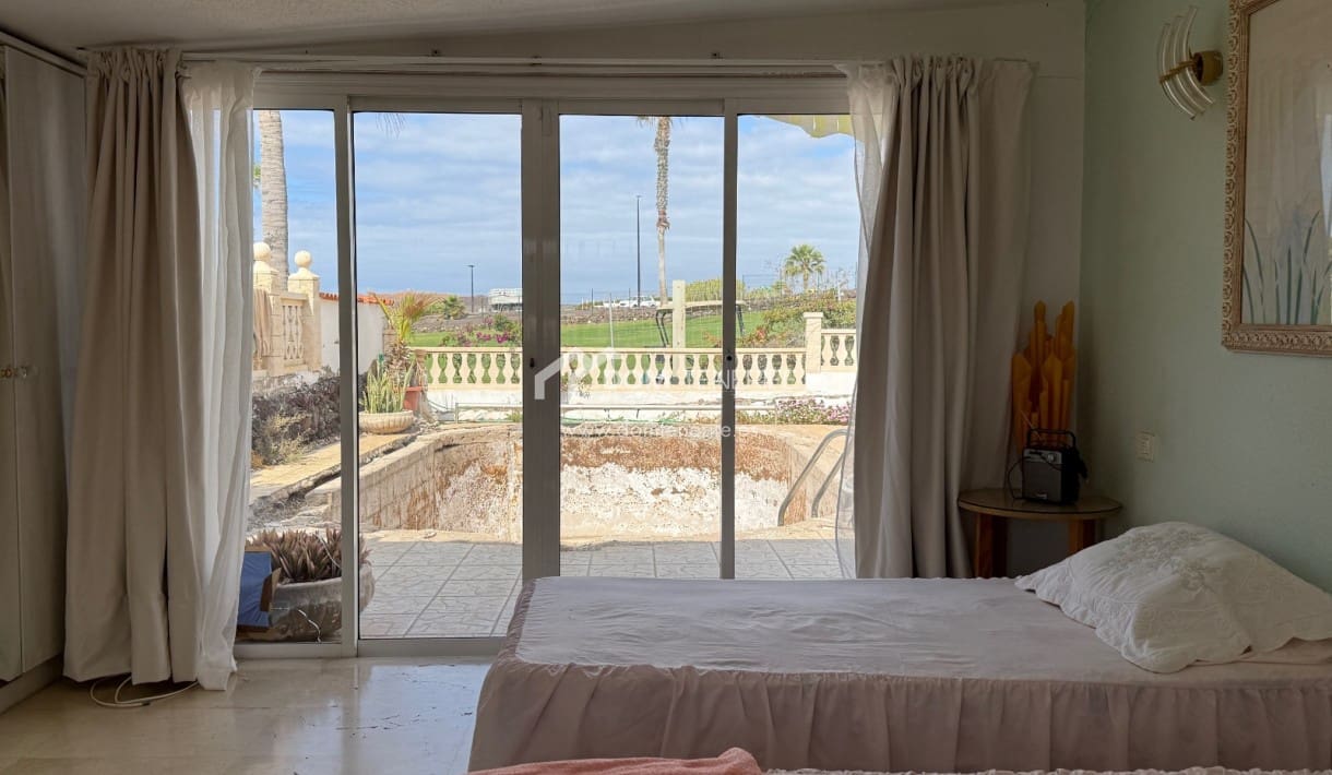 3 quarto Moradia para venda em Amarilla Golf com piscina garagem - 679 000 € (Ref: 9914885)