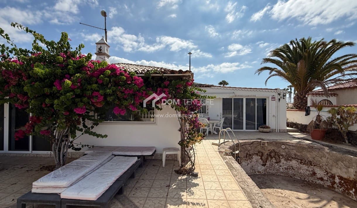3 quarto Moradia para venda em Amarilla Golf com piscina garagem - 679 000 € (Ref: 9914885)