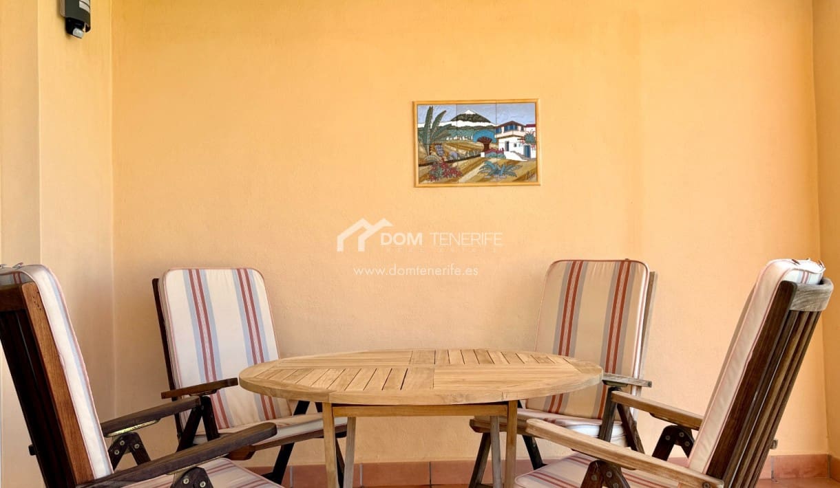 2 chambre Villa/Maison Semi-Mitoyenne à vendre à La Caleta Adeje avec piscine garage - 1 280 000 € (Ref: 9919035)