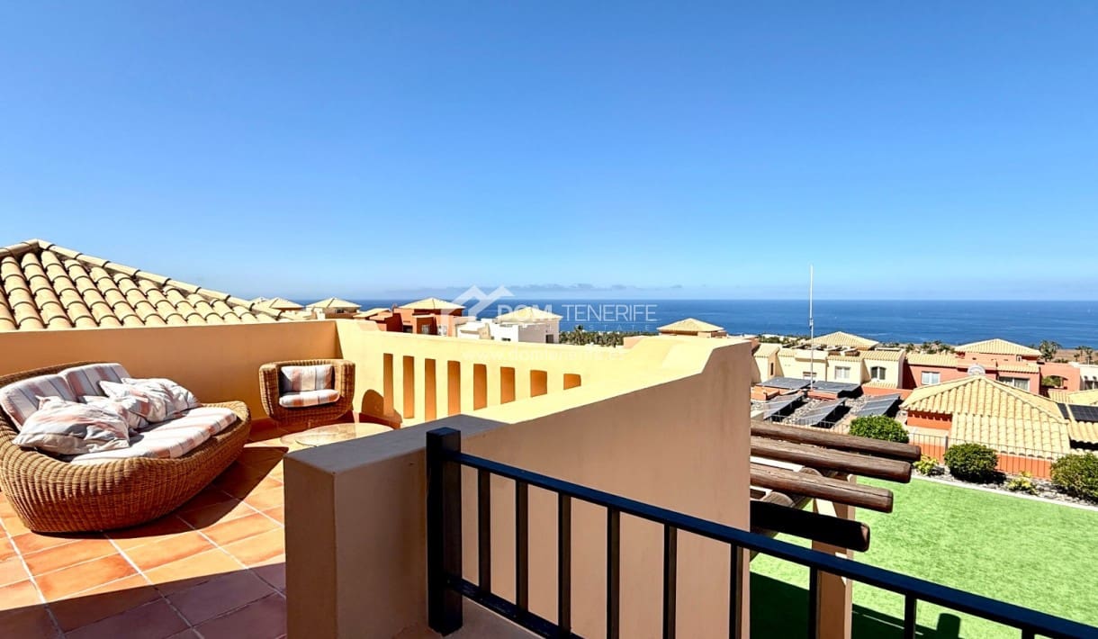 2 chambre Villa/Maison Semi-Mitoyenne à vendre à La Caleta Adeje avec piscine garage - 1 280 000 € (Ref: 9919035)