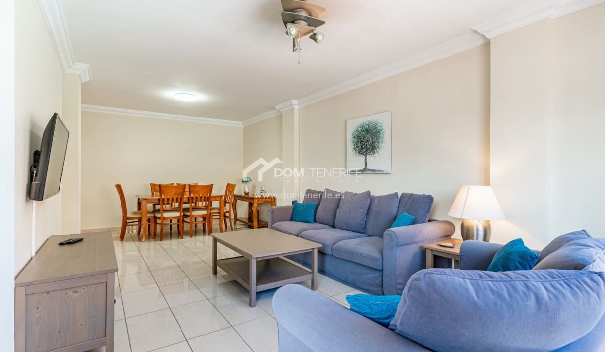 3 bedroom Apartment for sale in Playa del Duque with pool - € 895,000 (Ref: 9932666)